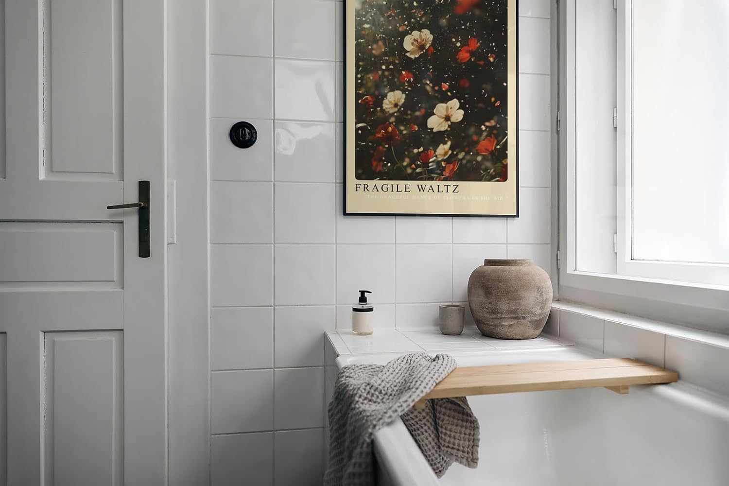 Paul Sinus Leinwandbild 60x90cm Fragile Waltz Leinwandbild tanzende Blütenblätter in der Luft poetische Naturkunst mit magischer Atmosphäre