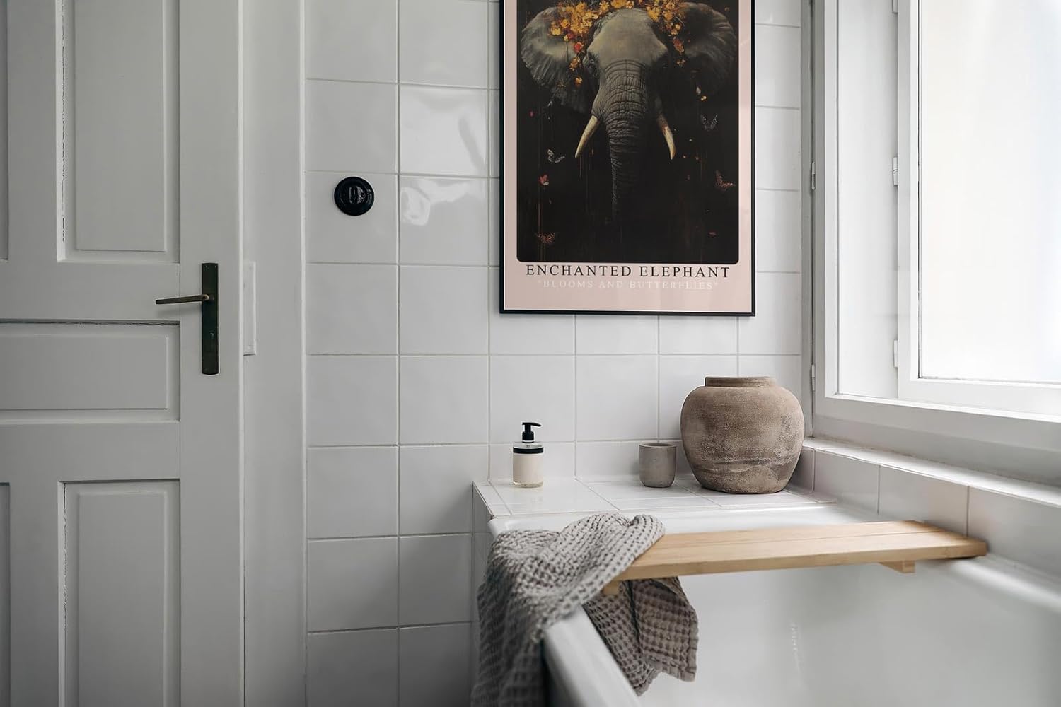 Paul Sinus Leinwandbild 60x90cm mystischer Elefant mit floraler Krone und Schmetterlingen, ausdrucksstarke Wandkunst in dunklen Tönen