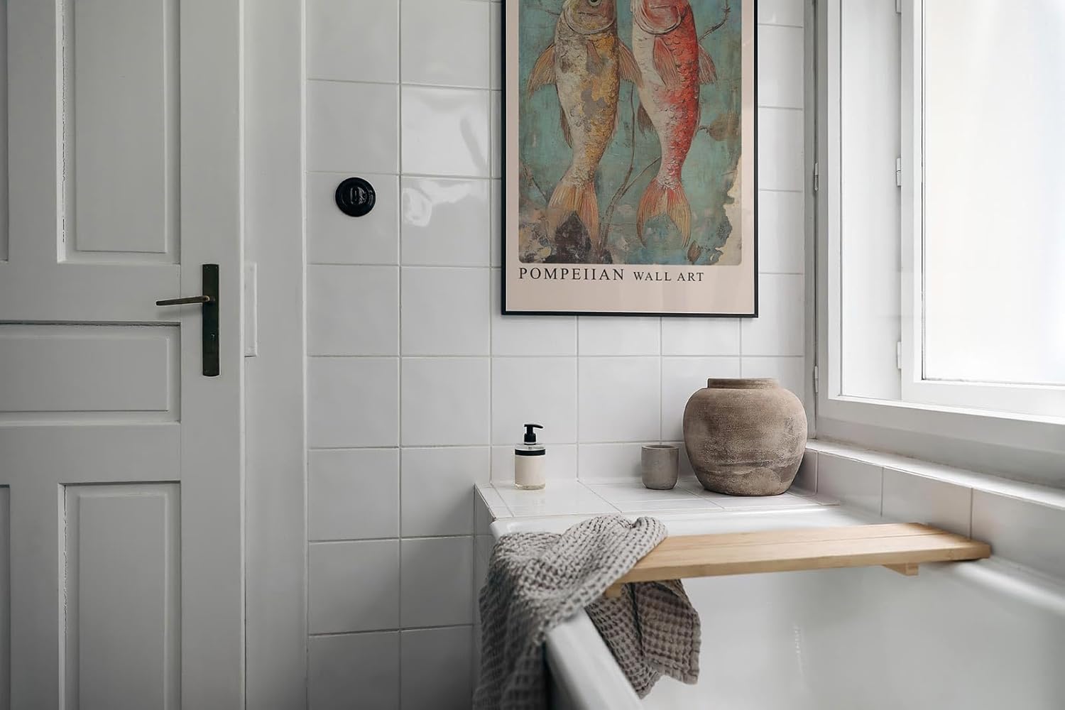 Paul Sinus Leinwandbild 80x120cm Leinwandbild Pompejanische Kunst – Antike Fischdarstellung, mediterraner Charme, historische Ästhetik, Vintage-Fresko