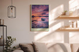 Paul Sinus Wandbild in 40x60cm Boot im Hafen bei Sonnenuntergang mit violett-pinkfarbenem Himmel und ruhigem Wasser