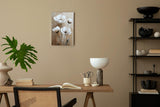 Paul Sinus 60x90cm Wandbild Zarte Blüten in Beige – Florale Anmut in moderner Raumkunst Blume