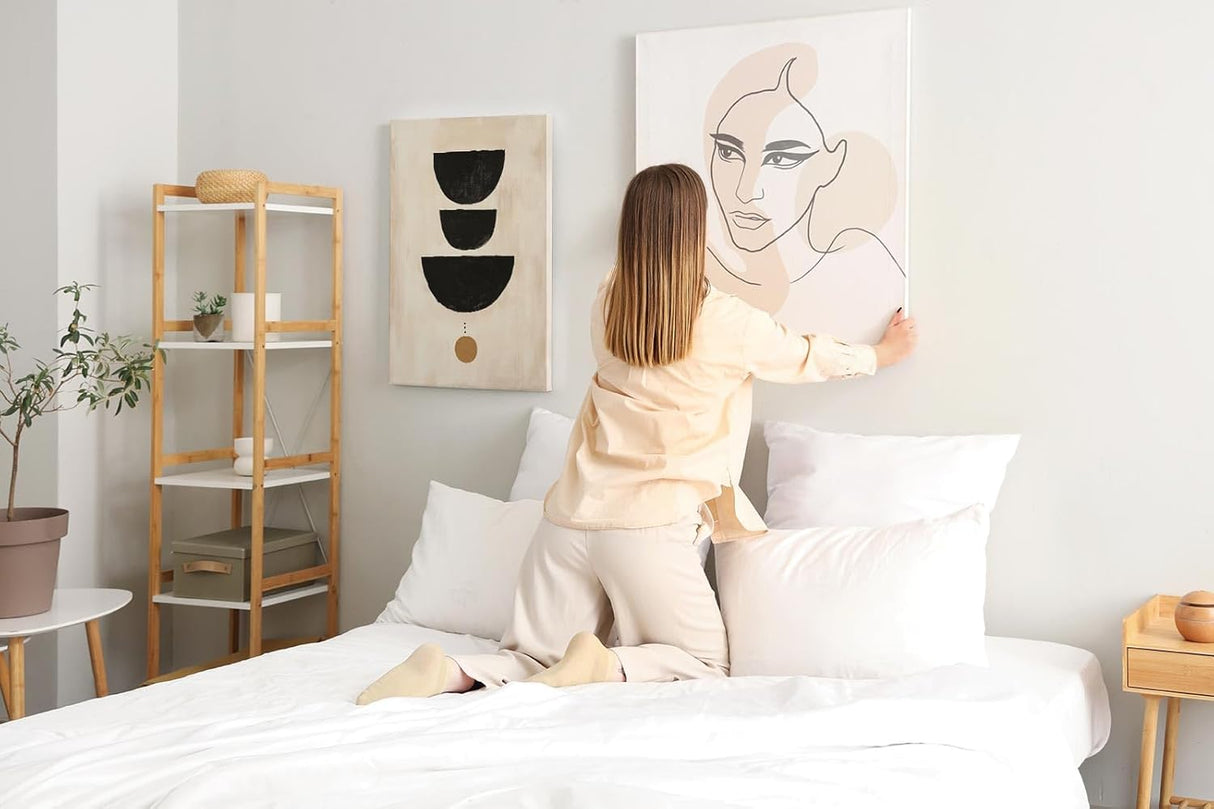 Paul Sinus 60x90cm Wandbild, Ikonisches Design in Fokusgeometrie – Abstrakte Halbkreise auf Leinwand mit Goldakzent
