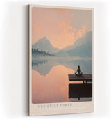 Paul Sinus Wandbild in 40x60cm Her Quiet Power – Meditatives Landschaftsmotiv mit Frau auf einem Steg, Blick auf spiegelnden See und Berge im Sonnenaufgang, moderne Bilder in sanften Farbtönen