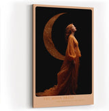Paul Sinus Wandbild in 40x60cm The Moon Dress Elegante Frau in goldenem Kleid vor Mondsichel auf schwarzem Hintergrund