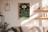 Paul Sinus Wandbild in 40x60cm The Sacred Bloom Botanische Darstellung einer weißen Blüte mit grünen Blättern vor golden verziertem Hintergrund