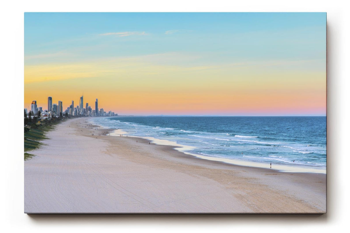 Sinus Art Wandbild 120x80cm Strand und Skyline in perfekter Balance – modernes Motiv zwischen Natur und Stadt