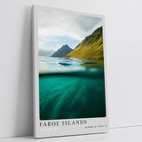 Paul Sinus Leinwandbild 80x120cm Leinwandbild Faroe Islands atemberaubende Natur nordische Landschaft ruhige See majestätische Berge
