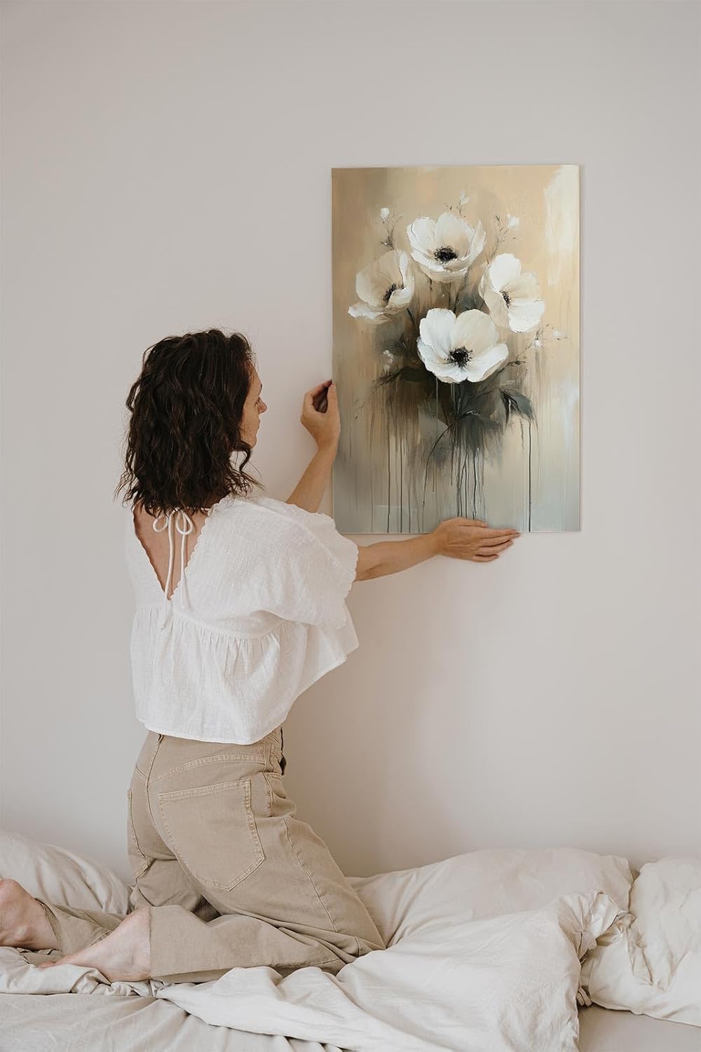 Paul Sinus 60x90cm Wandbild Anemonen in Beige – Ausdrucksstarke Blumenmalerei mit moderner Blume