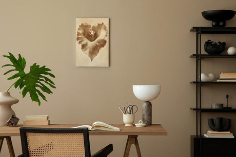 Paul Sinus 60x90cm Wandbild Herzblatt in Sepia – Ausdrucksstarke Naturform mit floraler Anmut Blume