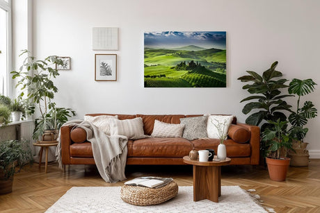 Sinus Art Wandbild 120x80cm Leuchtend grüne Weinberge und Hügel mit typischen Zypressen und Villa