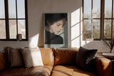 Paul Sinus Wandbild in 40x60cm The Quiet Inside – Ausdrucksstarkes Porträt einer jungen Frau mit sanft gesenktem Blick, Bilder in moderner Interpretation, edel und zeitlos für stilvolle Wohnräume