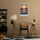 Paul Sinus Leinwandbild 40x60cm Ozeanglanz im Abendlicht – Faszinierende Meereswellen mit goldenem Sonnenuntergang und sanfter Reflexion