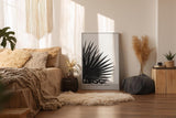 Paul Sinus Wandbild in 40x60cm Monochrome Palm – stilvolle Palmenblätter in kontrastreicher Schwarz-Weiß-Fotografie für moderne Räume