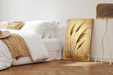 Paul Sinus 60x90cm Wandbild Pampasgras in Goldbeige – Stilvolle Naturkunst mit floraler Leichtigkeit Blume