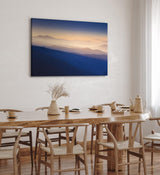 Wandbild 120x80cm Berge Berglandschaft Sonnenaufgang Blaue Stunde Nebel