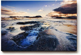 Sinus Art Wandbild 120x80cm Faszinierende isländische Lavalandschaft mit Geysiren, Felsen und dramatischem Himmel