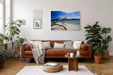 Sinus Art Wandbild 120x80cm Faszinierendes Motiv mit Treibholz am weißen Sandstrand vor türkisfarbenem Meer