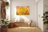 Sinus Art Wandbild 120x80cm Detailreiche Makroaufnahme einer gelben Dahlie mit weichen Übergängen und Leuchtkraft