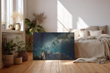 Sinus Art Wandbild 120x80cm Sternenreiche Milchstraße über schroffer Gebirgslandschaft in dunklem Farbspektrum