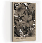 Paul Sinus Wandbild in 40x60cm Faded Bloom – Sepiafarbene Blüten im nostalgischen Stil mit malerischer Struktur