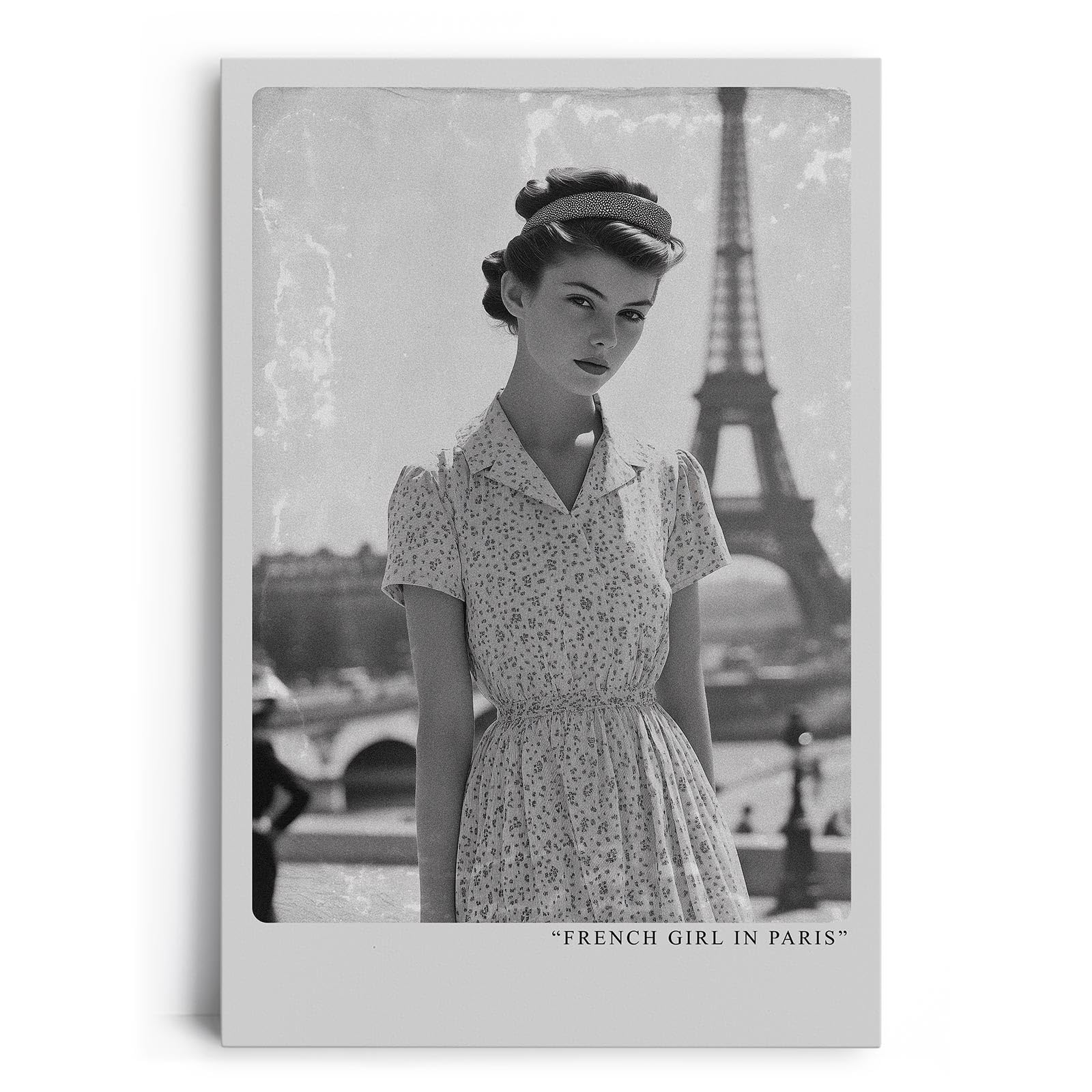 Paul Sinus Leinwandbild 60x90cm Französisches Mädchen in Paris – Vintage, Nostalgie, Fotografie, Schwarz-Weiß, Mode, 50er Jahre, Eleganz, Romantik