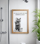 Paul Sinus Poster/Leinwandbild/Rahmenoption Lustiges Katzenbild – Freche Klo-Deko für dein Gäste-WC – Perfekt für Sauberkeitsfans
