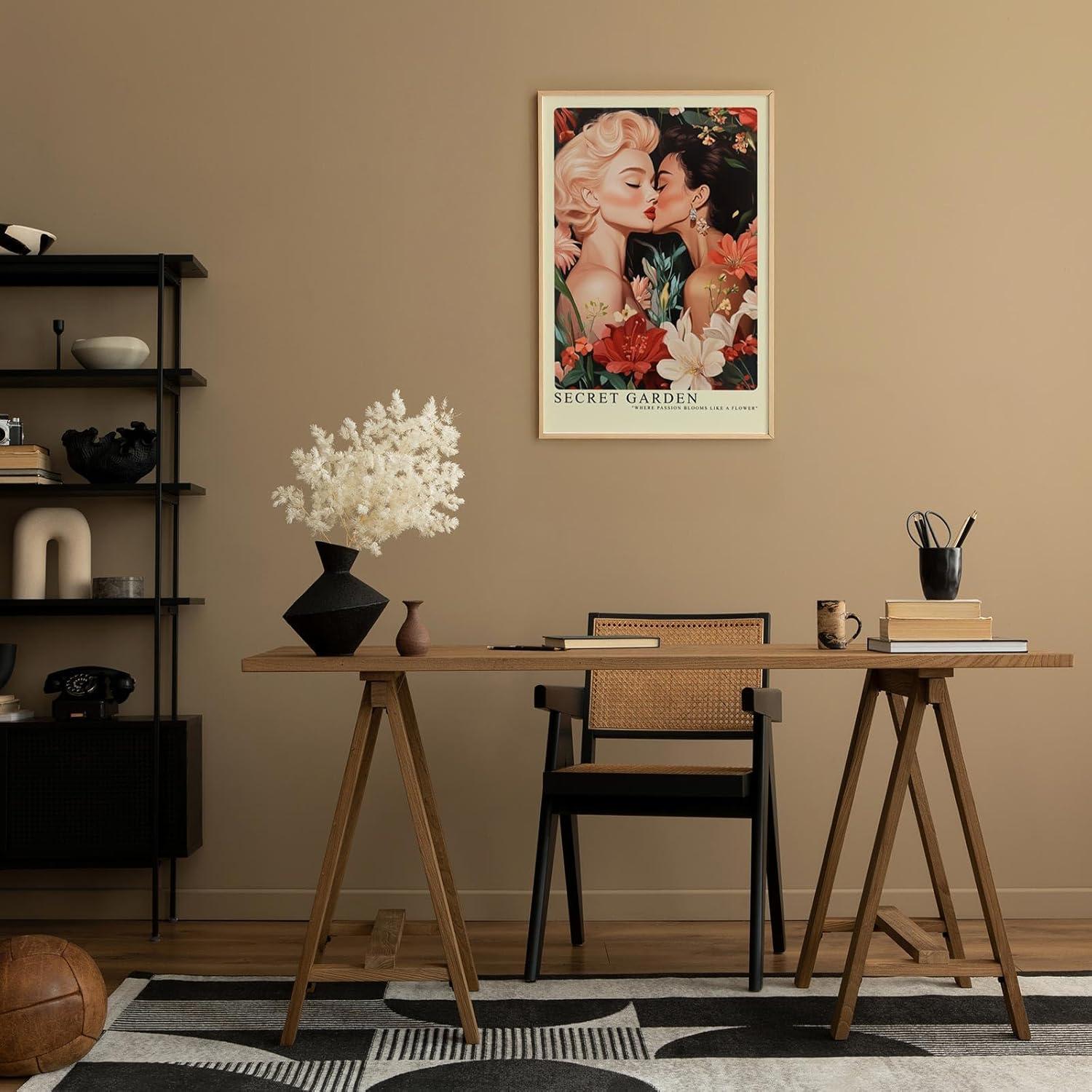 Paul Sinus Leinwandbild 80x120cm Geheimer Garten – Ausdrucksstarke Illustration zweier Frauen in inniger Verbindung, umgeben von floraler Pracht