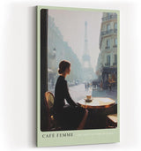 Paul Sinus Wandbild in 40x60cm Café Femme – Romantische Szene einer Frau in einem Pariser Café mit Blick auf den Eiffelturm, moderne Bilder in sanften, stimmungsvollen Farbtönen