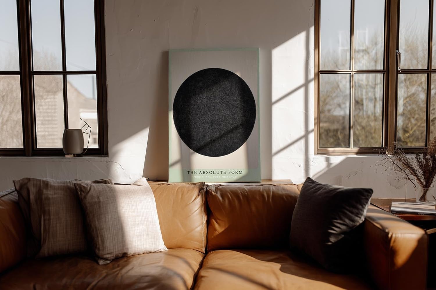 Paul Sinus Wandbild in 40x60cm The Absolute Form – Schwarzer Kreis auf hellem Hintergrund als Ausdruck reiner Form und Präsenz