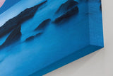 Sinus Art Wandbild 120x80cm Ruhige Bergsilhouette im Dämmerlicht mit glatter Wasseroberfläche in Blautönen