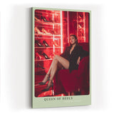 Paul Sinus Wandbild in 40x60cm Queen of Heels Frau in schwarzem Outfit auf rotem Sessel vor Regal mit High Heels in glamouröser Szene
