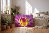 Sinus Art Wandbild 120x80cm Lotusblume in Violett mit leuchtendem Inneren – kraftvoll, symbolisch und beruhigend