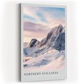 Paul Sinus Kunstdruck 40x60cm Northern Stillness mit verschneiter Gebirgslandschaft im Morgenlicht