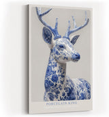 Paul Sinus Wandbild in 40x60cm Porcelain King – majestätischer Hirsch in edler Blau-Weiß-Optik mit detailreicher Porzellanstruktur