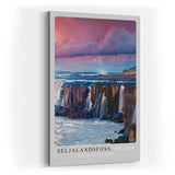 Paul Sinus Kunstdruck 40x60cm Seljalandsfoss – Kraftvoller Wasserfall im nordischen Licht Islands
