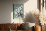 Paul Sinus Wandbild in 40x60cm A Gentle Memory zarte Darstellung eines Blumenstraußes aus weißen Blüten auf grünem Hintergrund