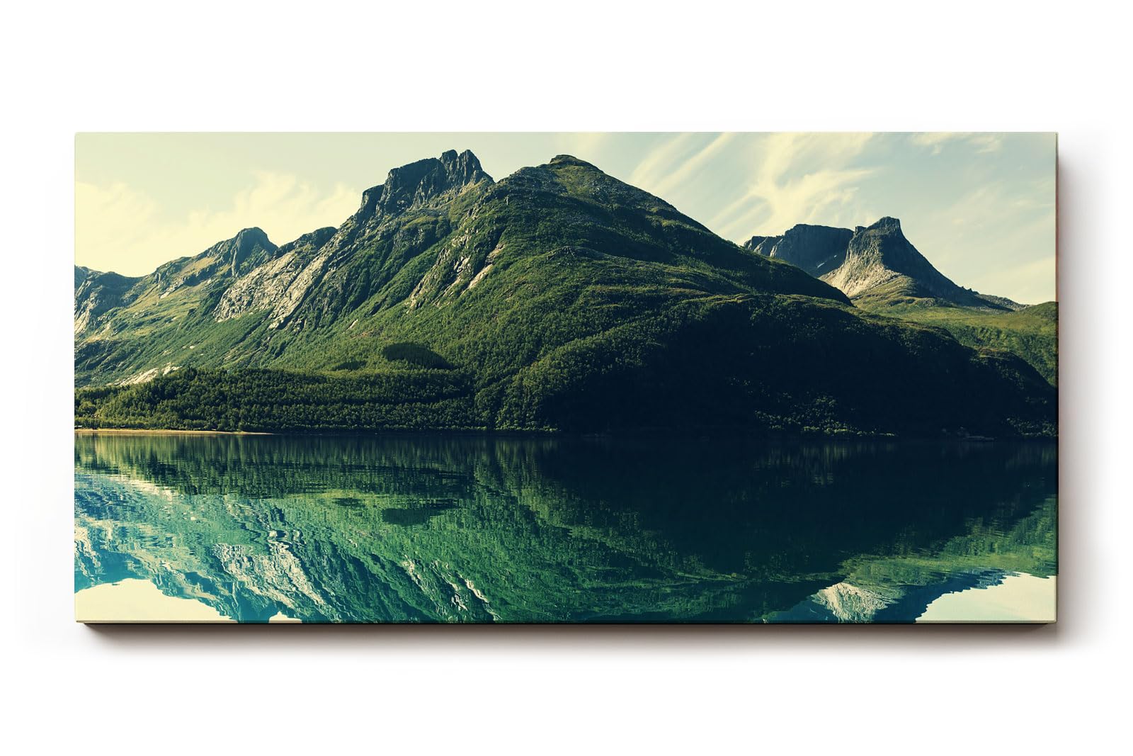 Sinus Art Wandbild 120x80cm Faszinierende Bergspiegelung mit beeindruckender Symmetrie für harmonisches Raumgefühl
