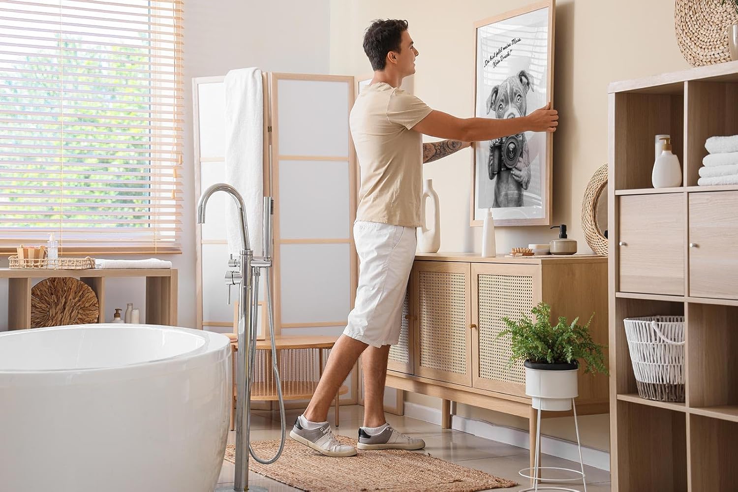 Paul Sinus Poster/Leinwandbild/Rahmenoption Lustiges Hundebild – Witzige Klo-Deko fürs Gäste-WC – Perfekt für Fotografie-Fans