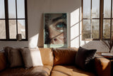 Paul Sinus Wandbild in 40x60cm Drowned in Wonder – emotionales Fotoporträt eines Auges unter Wasser für ausdrucksstarke Raumgestaltung