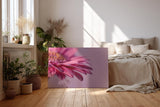 Sinus Art Wandbild 120x80cm Faszinierende Nahaufnahme einer rosa Blüte für eine elegante und ruhige Raumwirkung