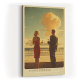 Paul Sinus Wandbild in 40x60cm Atomic Cocktail Vintage-Szene mit elegant gekleidetem Paar am Strand vor aufsteigender Wolke für stilvolle Retro-Raumgestaltung