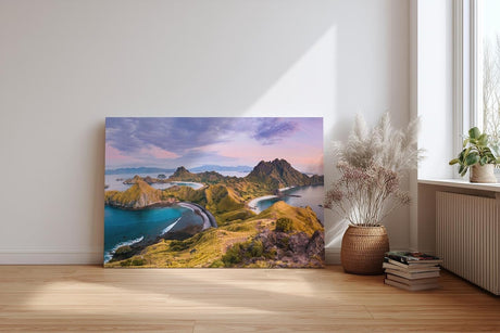 Sinus Art Wandbild 120x80cm Beeindruckende Inselkulisse mit türkisblauen Buchten und weiten Hügelzügen