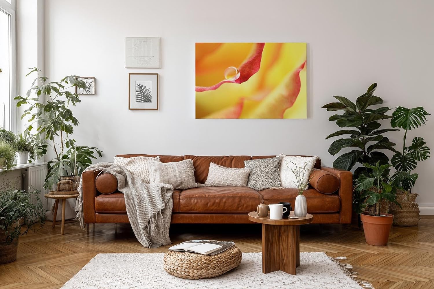 Sinus Art Wandbild 120x80cm Wassertropfen auf rotem Blütenrand – poetisches Motiv mit emotionaler Tiefe