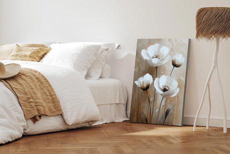 Paul Sinus 60x90cm Wandbild Zarte Blüten in Beige – Florale Anmut in moderner Raumkunst Blume