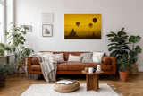 Sinus Art Wandbild 120x80cm Heißluftballons schweben über Pagoden im warmen Licht eines goldenen Himmels
