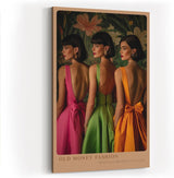 Paul Sinus Wandbild in 40x60cm Old Money Fashion – Elegante Damen in farbenfrohen Kleidern vor floralem Hintergrund, stilvolles Retro-Design für luxuriöse Wohnakzente
