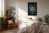 Paul Sinus Wandbild in 40x60cm The Dark Bloom – Detailliertes Blumenmotiv in dunklen und kühlen Farbtönen