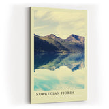 Paul Sinus Kunstdruck 40x60cm Norwegian Fjords – Spiegelbild der Natur zwischen Himmel und Wasser