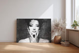 Sinus Art Wandbild 120x80cm Stilisiertes Frauenporträt mit intensivem Ausdruck und künstlerischer Bearbeitung