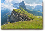 Sinus Art Wandbild 120x80cm Atemberaubende Berglandschaft mit dramatischen Felsformationen und saftigem Grün